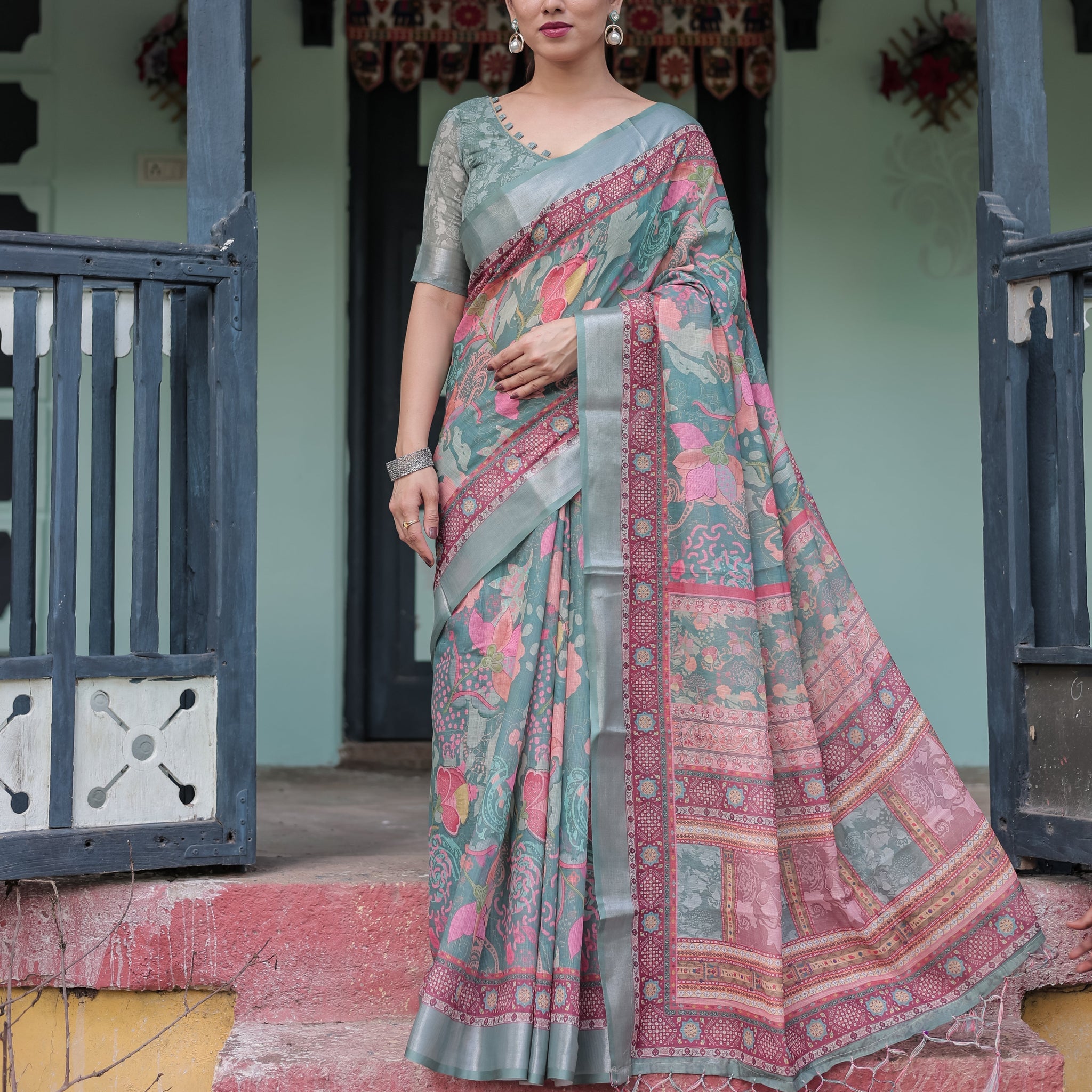 Pink and Maroon Pure Cotton Linen Saree with Blouse and Tassels - Floral Design with Leaf Patterns