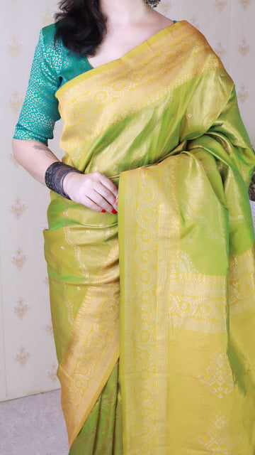 Mehendi Green Soft Silk Bandhani Leheriya Zari Woven Saree