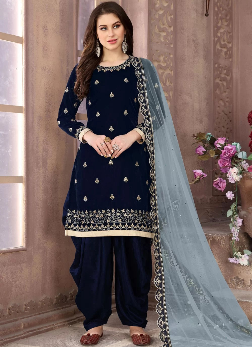 Aanaya 40000 Series Tapeta Silk Designer Punjabi Suit at Rs 1795.00 | Punjabi  Ladies Suit, Patiyala dress, Punjabi Salwar Suit, Designer Punjabi Suit,  पंजाबी सूट - Anant Tex Exports Private Limited, Surat | ID: 26796754291
